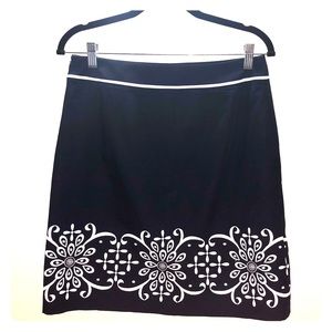 Navy Blue / White Detailed Skirt